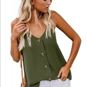 SOLD 🎉Host pick 🎉New boutique top